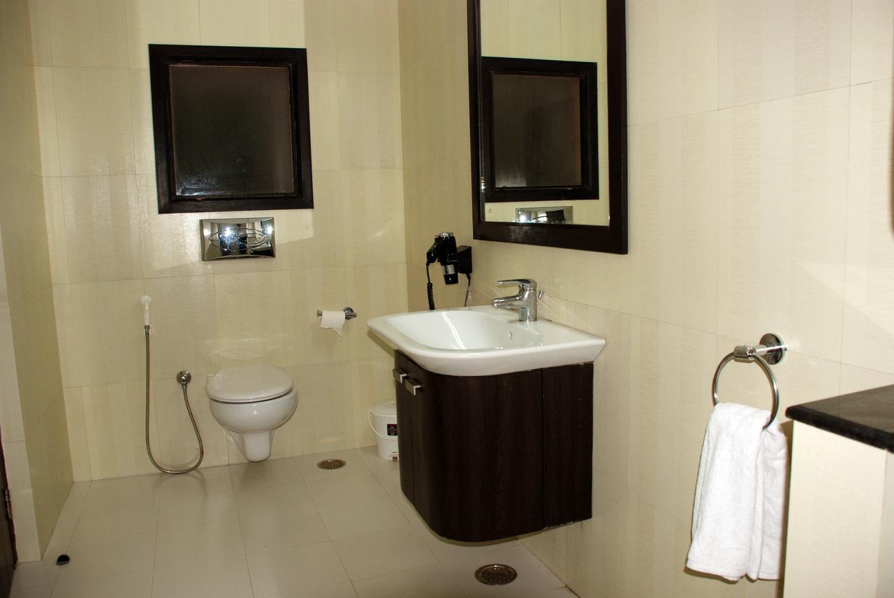 Alasia Hotel カソーリ エクステリア 写真