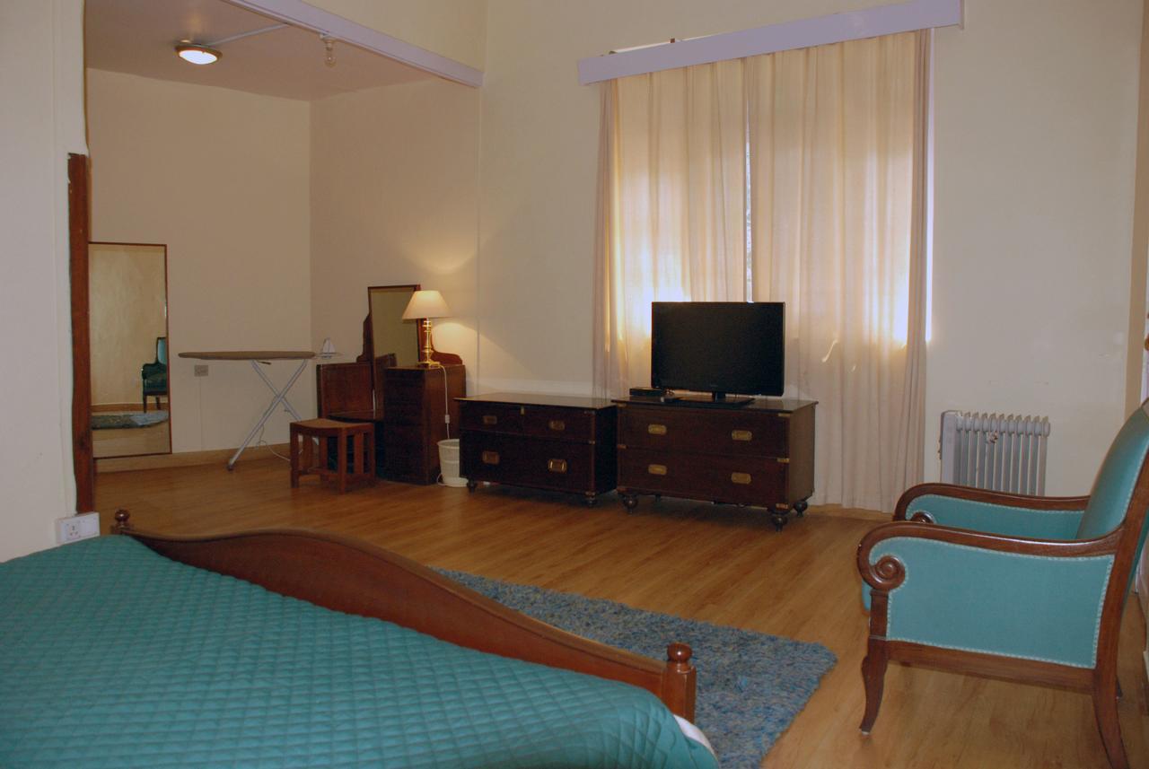 Alasia Hotel カソーリ エクステリア 写真
