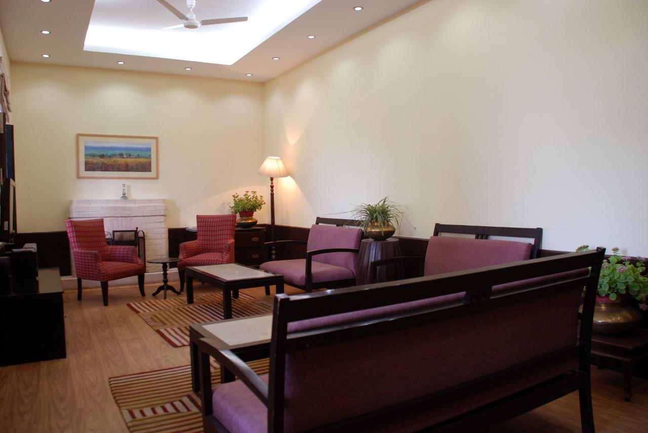 Alasia Hotel カソーリ エクステリア 写真